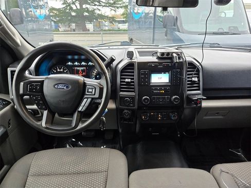 Used 2018 Ford F150 XLT w/ Trailer Tow Package image 11