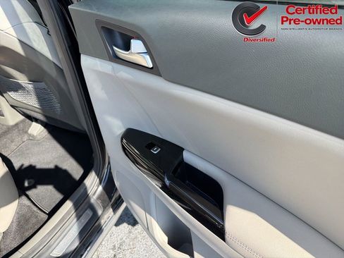 Used 2018 Kia Sportage SX FWD image 23