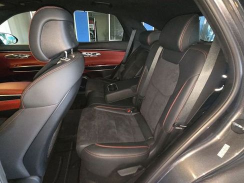 Used 2022 Genesis GV70 3.5T Sport w/ Sport Prestige Package image 23