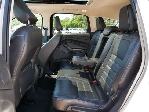 Certified 2019 Ford Escape Titanium AWD/4WD image 11