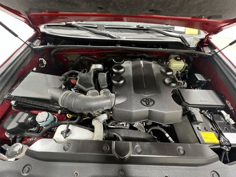 Used 2021 Toyota 4Runner TRD Off-Road Premium image 26