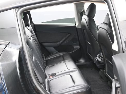 Used 2024 Tesla Model Y Performance AWD/4WD image 35