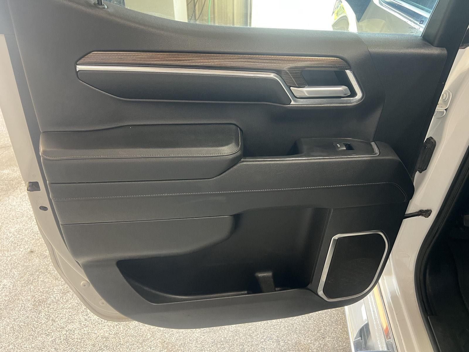 Used 2023 Chevrolet Silverado 1500 RST AWD/4WD image 24