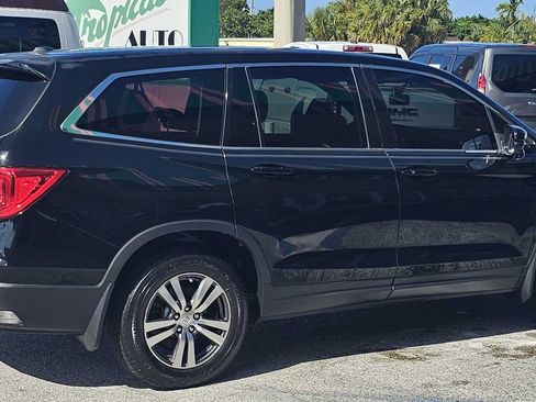 Used 2017 Honda Pilot EX-L image 3