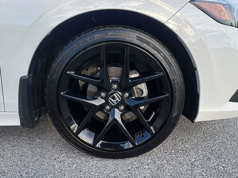 Used 2024 Honda Civic Sport image 11