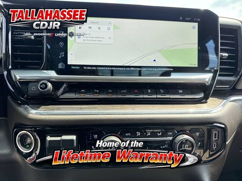 Used 2023 Chevrolet Silverado 1500 LTZ AWD/4WD image 24