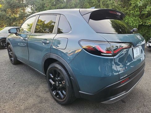 Certified 2024 Honda HR-V Sport image 4