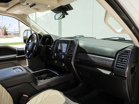 Used 2021 Ford F450 Limited w/ FX4 Off-Road Package AWD/4WD image 20