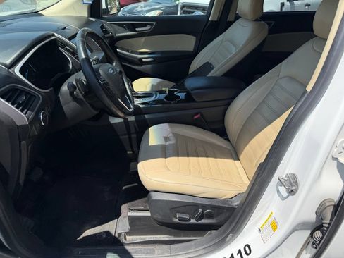 Used 2018 Ford Edge SEL w/ Equipment Group 201A FWD image 10