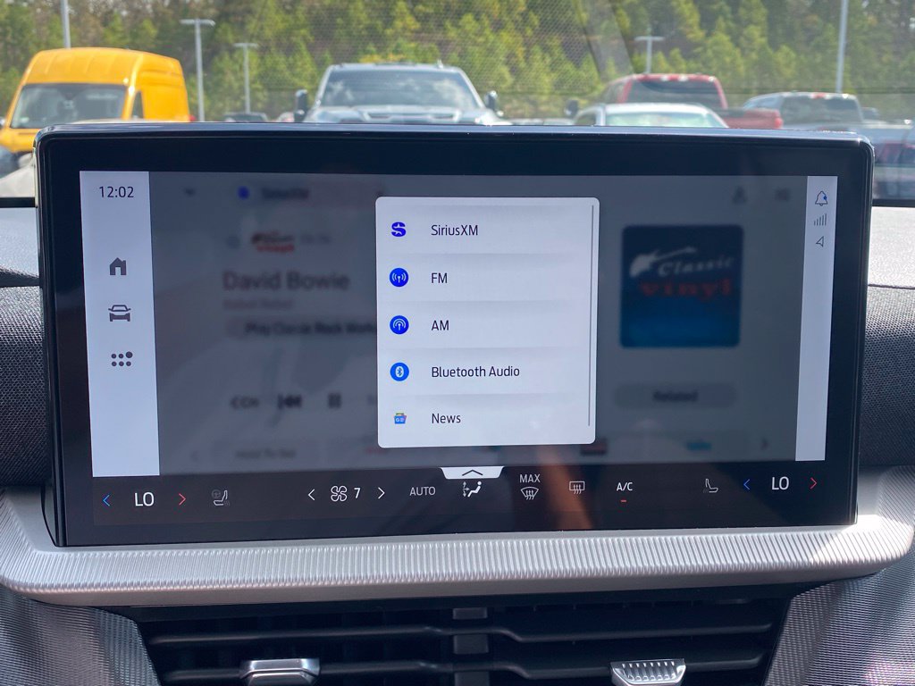 New 2026 Ford Explorer ST-Line w/ ST-Line Street Pack AWD/4WD image 15