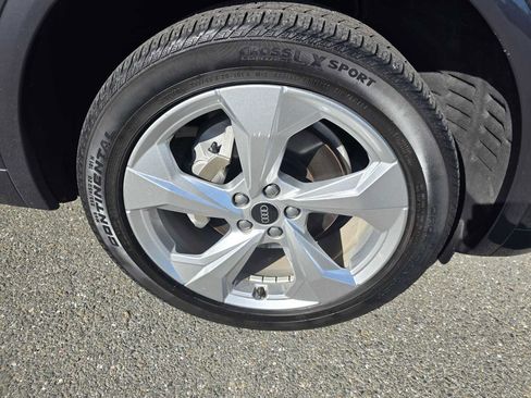 Used 2021 Audi Q5 Premium Plus image 9