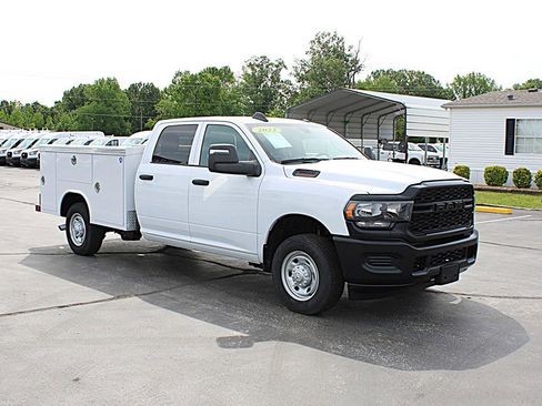 Used 2023 RAM 2500 Tradesman RWD image 3