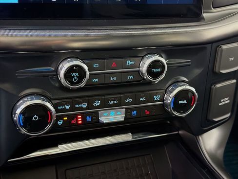 New 2025 Ford F150 Lariat w/ Equipment Group 502A High image 18