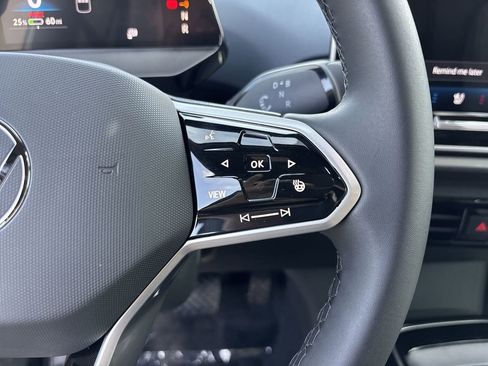 New 2026 Volkswagen ID.4 Pro S RWD image 21
