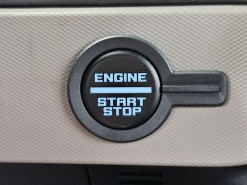 Used 2023 Ford Bronco Wildtrak image 23