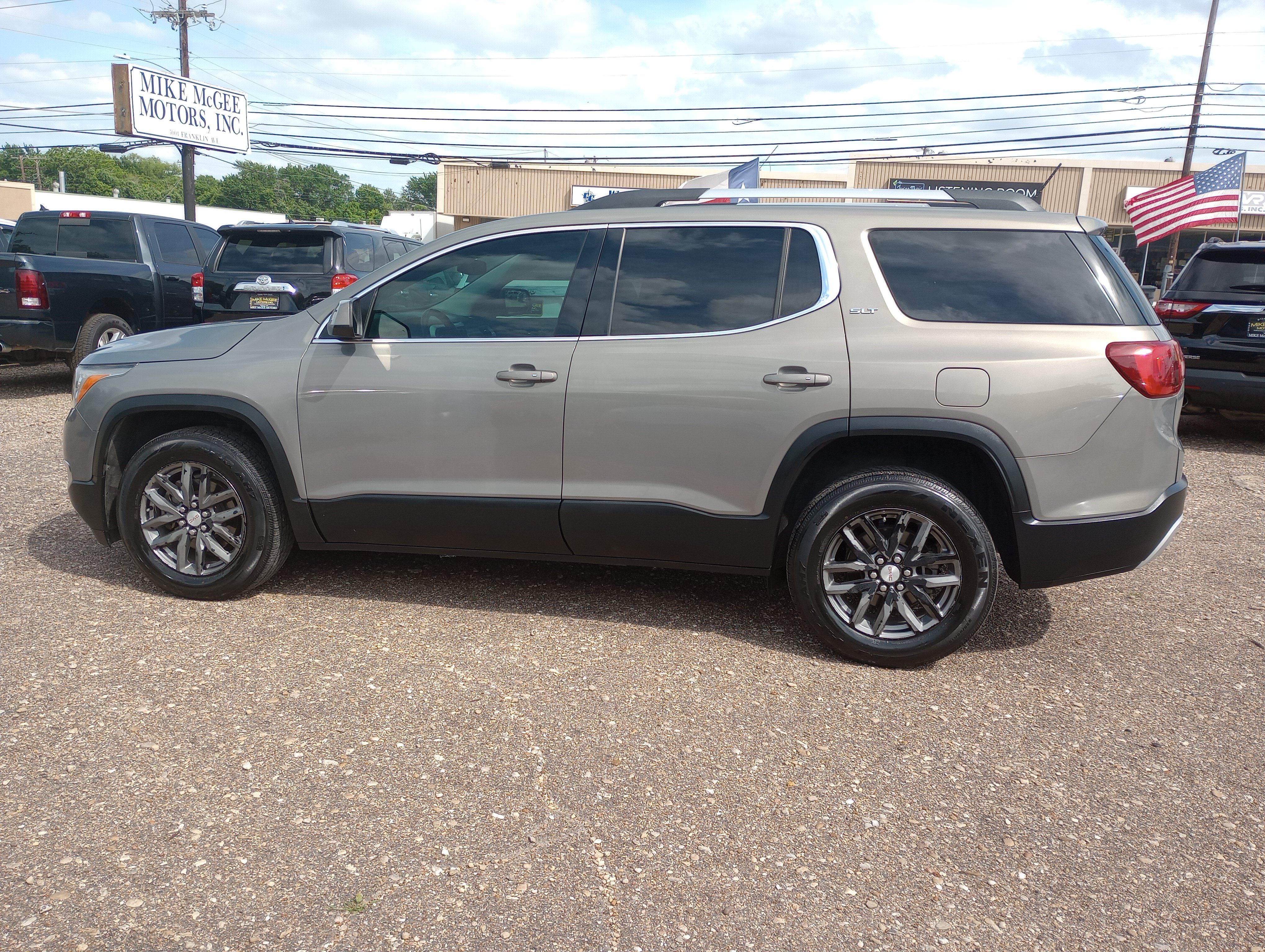 Used 2019 GMC Acadia SLT FWD image 4