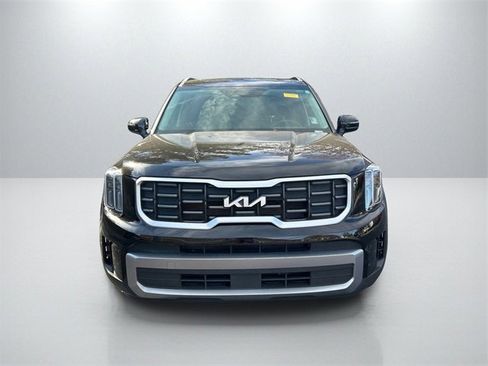 Used 2023 Kia Telluride S w/ S Sunroof Package image 2