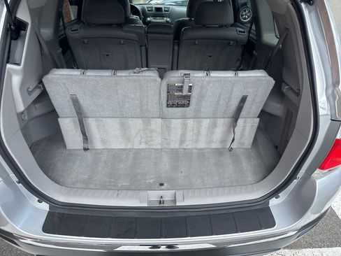 Used 2012 Toyota Highlander Limited w/ Tow Pkg AWD/4WD image 41