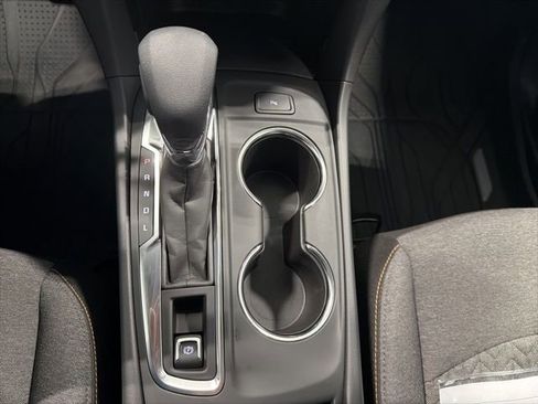 Used 2024 Chevrolet Equinox LT image 18