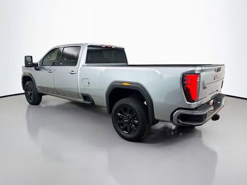 Used 2025 GMC Sierra 2500 AT4 AWD/4WD image 7