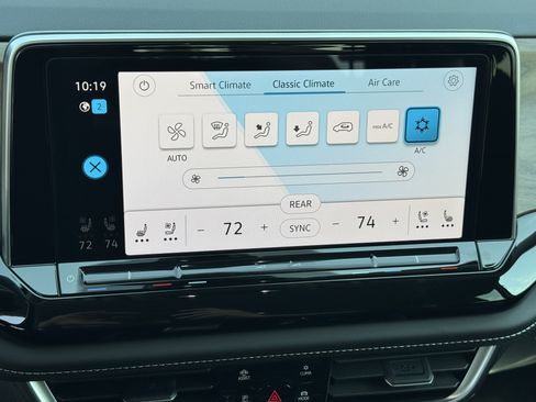 Used 2026 Volkswagen Atlas SE FWD image 23