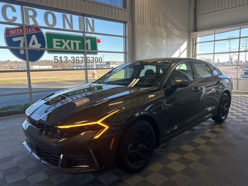 New 2026 Kia K5 LXS image 3