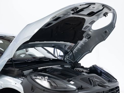 Used 2020 Porsche Macan S image 51