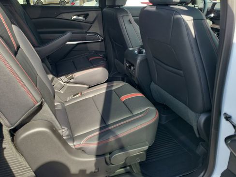 New 2026 Chevrolet Traverse RS w/ LPO, Floor Liner Package image 19