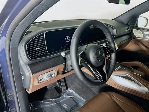 New 2026 Mercedes-Benz GLE 450 4MATIC Coupe image 9