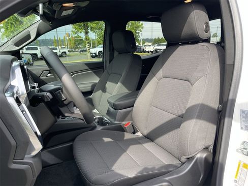 New 2025 GMC Canyon Elevation w/ Convenience Package image 19