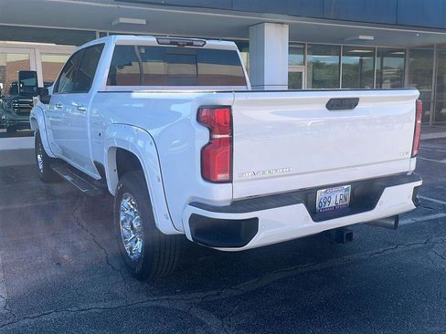 Used 2024 Chevrolet Silverado 2500 LTZ w/ LTZ Plus Package AWD/4WD image 5