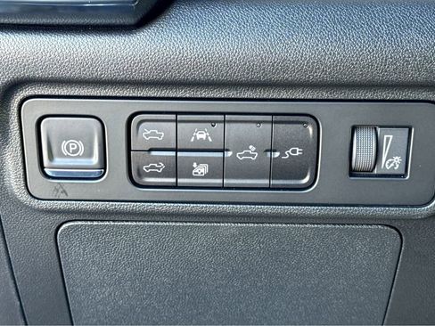 New 2026 GMC Hummer EV 4x4 Crew Cab image 10