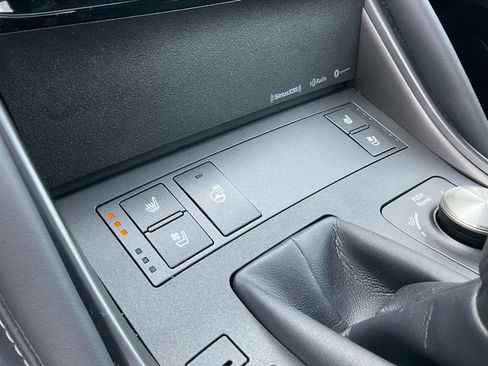 Used 2022 Lexus IS 350 F Sport w/ Navigation Package image 26