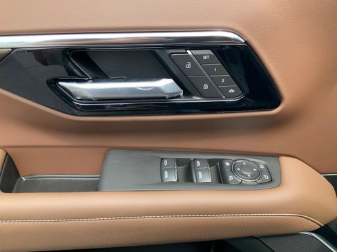 New 2026 Chevrolet Tahoe High Country AWD/4WD image 31