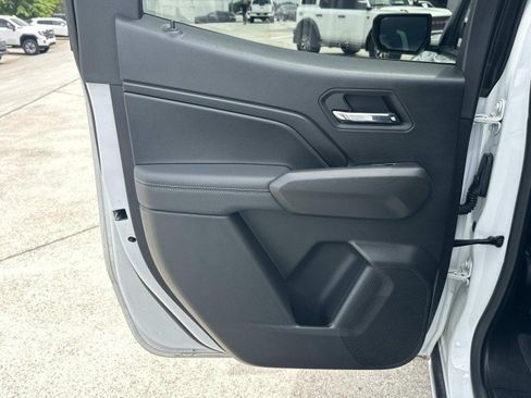 Used 2024 GMC Canyon Elevation RWD image 21