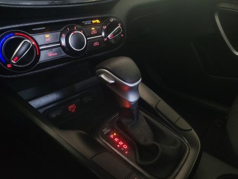 Used 2021 Kia Soul LX FWD image 26