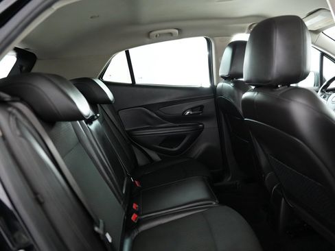 Used 2019 Buick Encore Preferred image 38