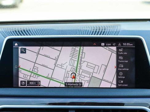 Used 2022 BMW 750i xDrive 750i xDrive w/ M Sport Package image 17