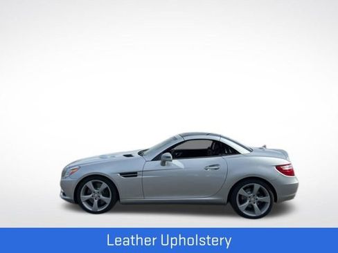 Used 2012 Mercedes-Benz SLK 350 image 14
