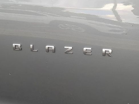 Used 2025 Chevrolet Blazer LT AWD/4WD image 13