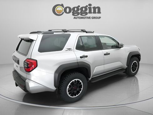 Used 2025 Toyota 4Runner TRD Off-Road Premium image 9