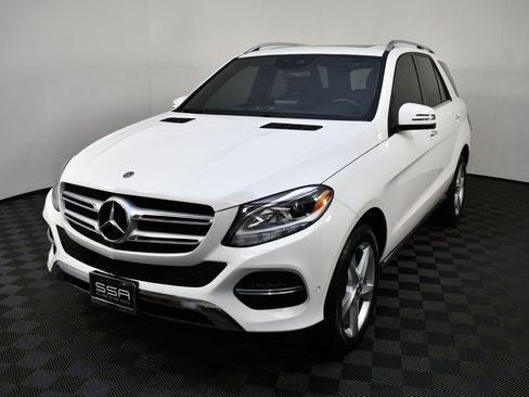 Used 2018 Mercedes-Benz GLE 350 4MATIC image 1