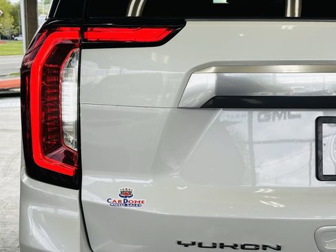 Used 2024 GMC Yukon XL Denali w/ Max Trailering Package AWD/4WD image 8