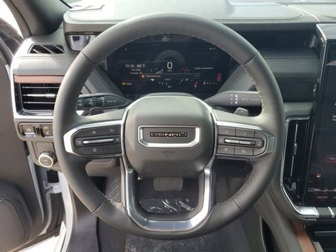 New 2026 GMC Yukon XL Denali image 21