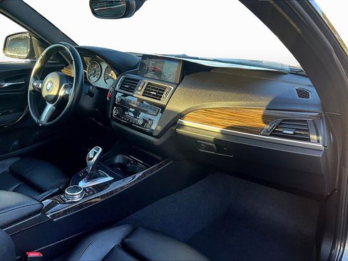 Used 2016 BMW M235i Coupe image 15