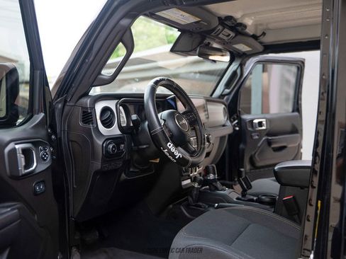 Used 2024 Jeep Wrangler Sport S AWD/4WD image 26