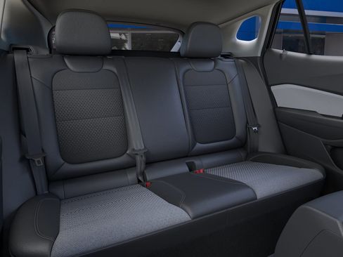 New 2026 Chevrolet Trax LT w/ Driver Confidence Package image 17