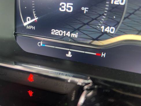 Used 2024 GMC Sierra 1500 Elevation image 10