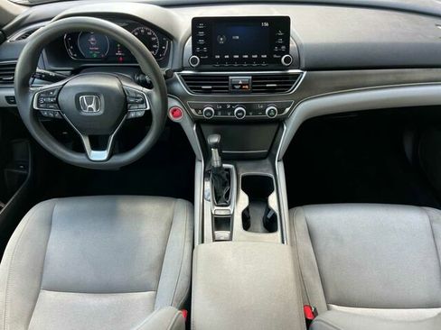 Used 2019 Honda Accord LX image 16