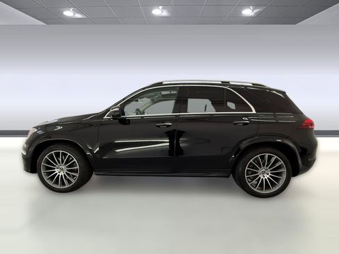 Certified 2024 Mercedes-Benz GLE 450 4MATIC image 2